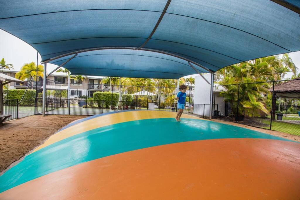2 Bedroom Ground Level Villa In Tropical 4* Resort Noosaville Exterior foto
